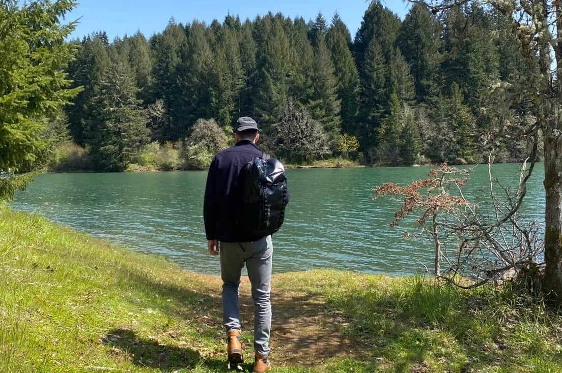 Who'S Behind Hallowed Gram? 22 who runs hallowed gram